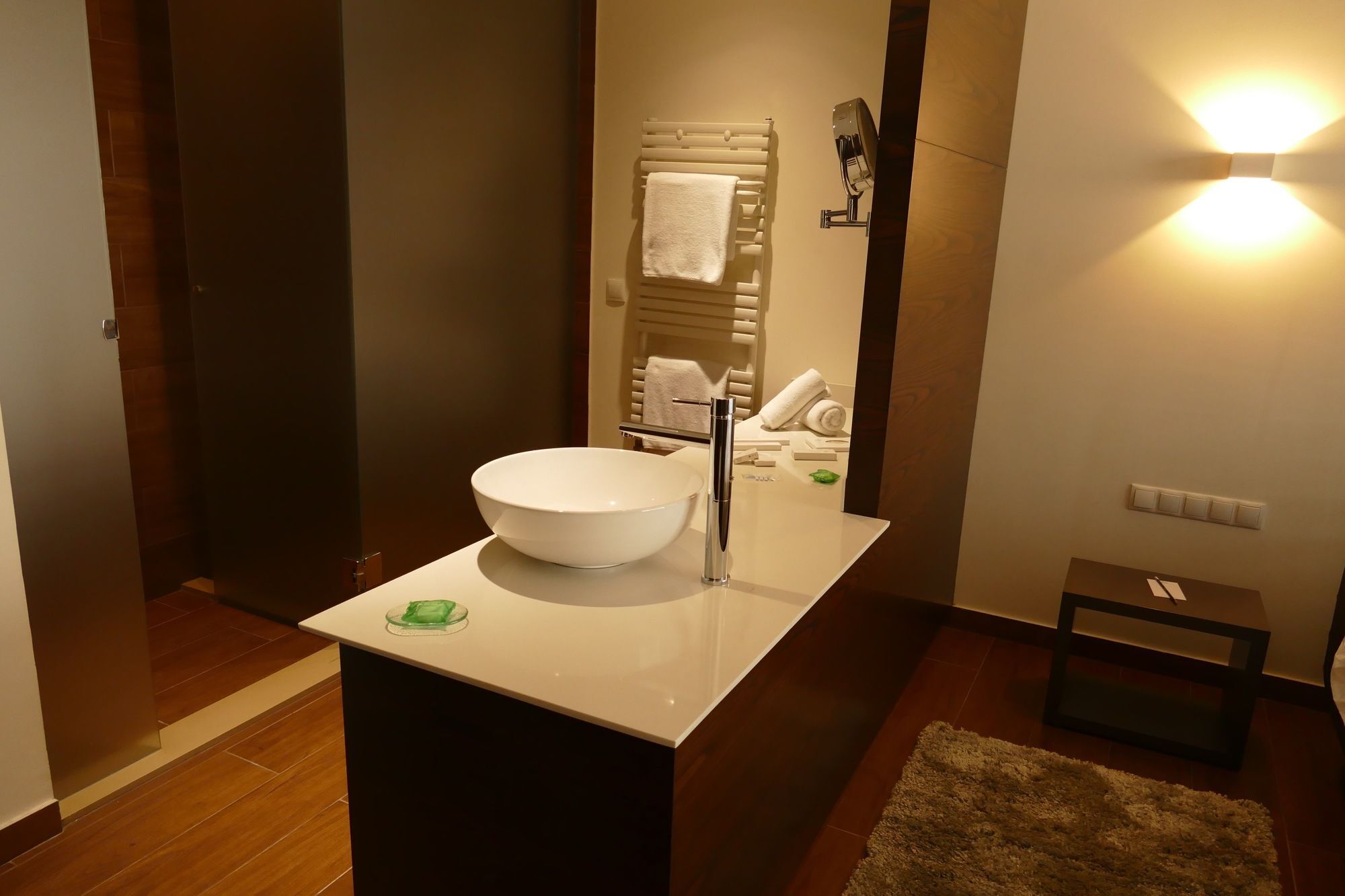 Three O Nine Urban House Hotel 4*